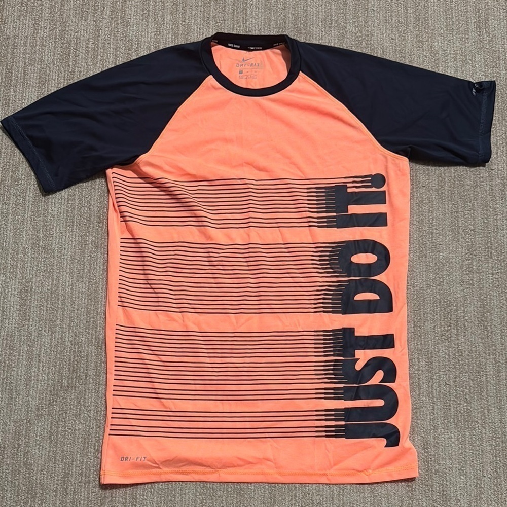 Nike Swim Mens S Orange Navy Dri-FIT Hydroguard UPF 40 Short Sleeve Swim Shirt